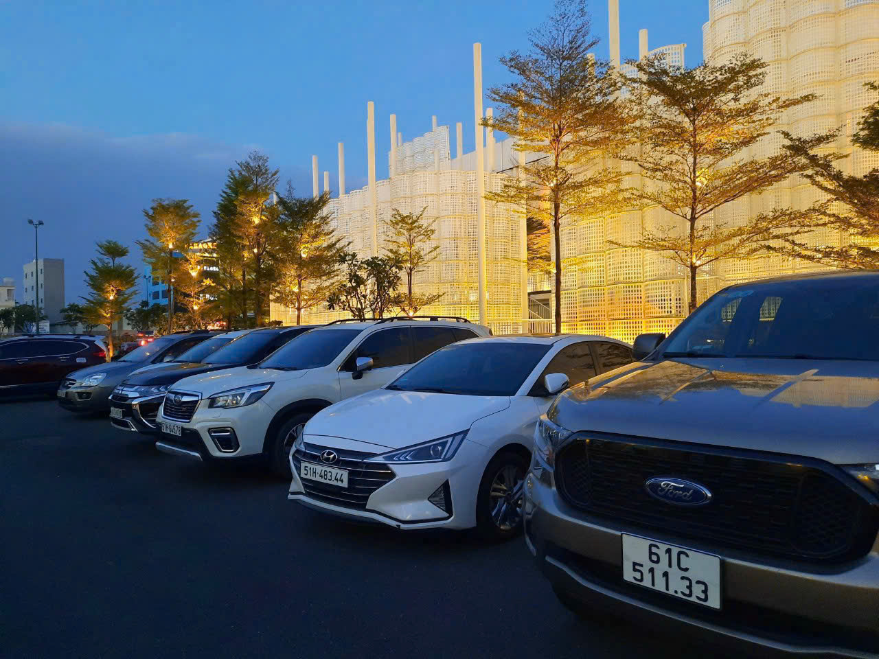 Thuê Xe Du Lịch TPHCM Giá Rẻ