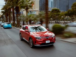 Thuê Xe Đưa Đón Sân Bay Tân Sơn Nhất Về Bình Dương Giá Tốt Nhất - Gọi Ngay!