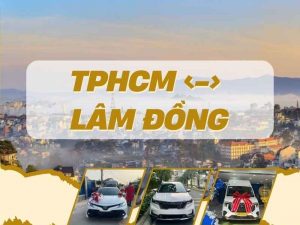 Khách hàng bốc hành lý lên xe thuê Sài Gòn đi Lâm Đồng của Xe Liên Tỉnh 247