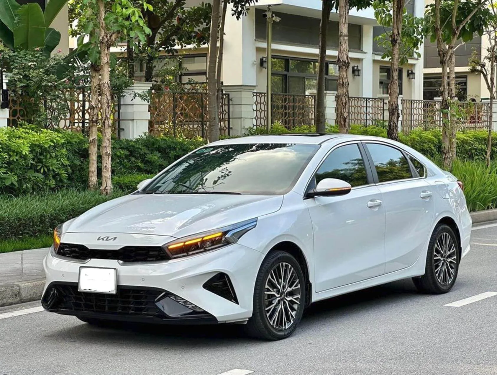 Xe 4 chỗ có tài xế tuyến Sài Gòn đi Rạch Giá tại Xe Liên Tỉnh 247