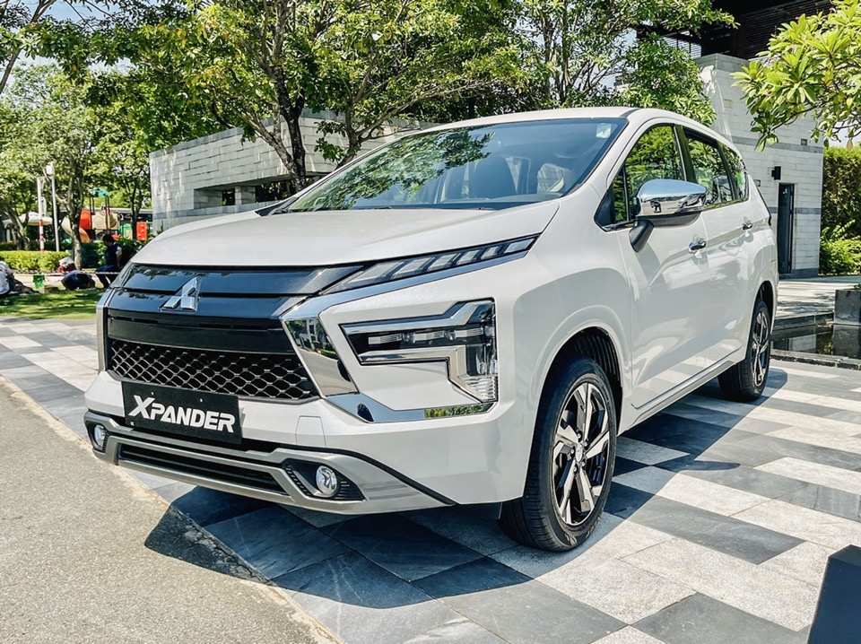 Tài xế thuê xe 7 chỗ có tài xế đi núi Bà Đen Tây Ninh